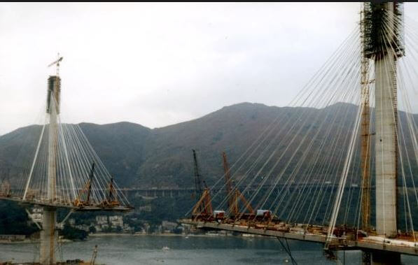tin-kau-bridge-construction-scotch-derricks