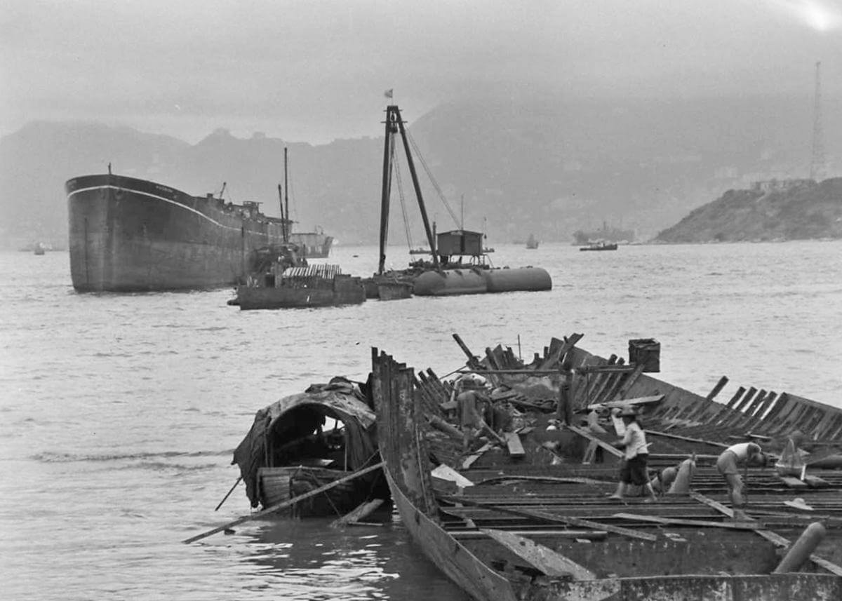 Ship breaking in Hong Kong – post WW2 – The Industrial History of Hong ...