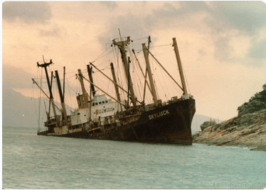 Skyluck After Sinking Off Lamma Island Wikipedia