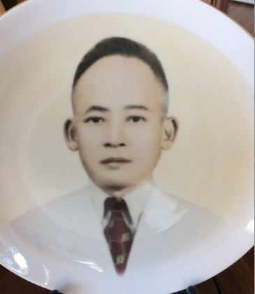 Harry J Lowe Undated Image On Plate From Anna Lowe