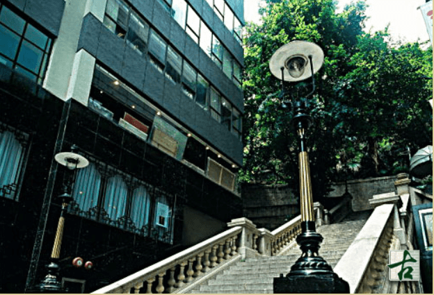 Duddell Street Gas Lamps Image AMO
