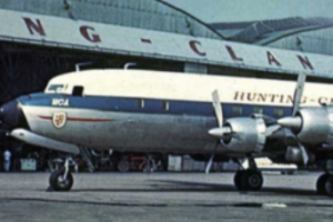 Hunting Clan Plane At Heathrow IDJ Detail Image 1