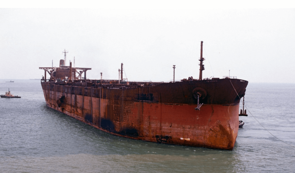 the-seawise-giant-the-longest-heaviest-ship-ever-built-hong-kong