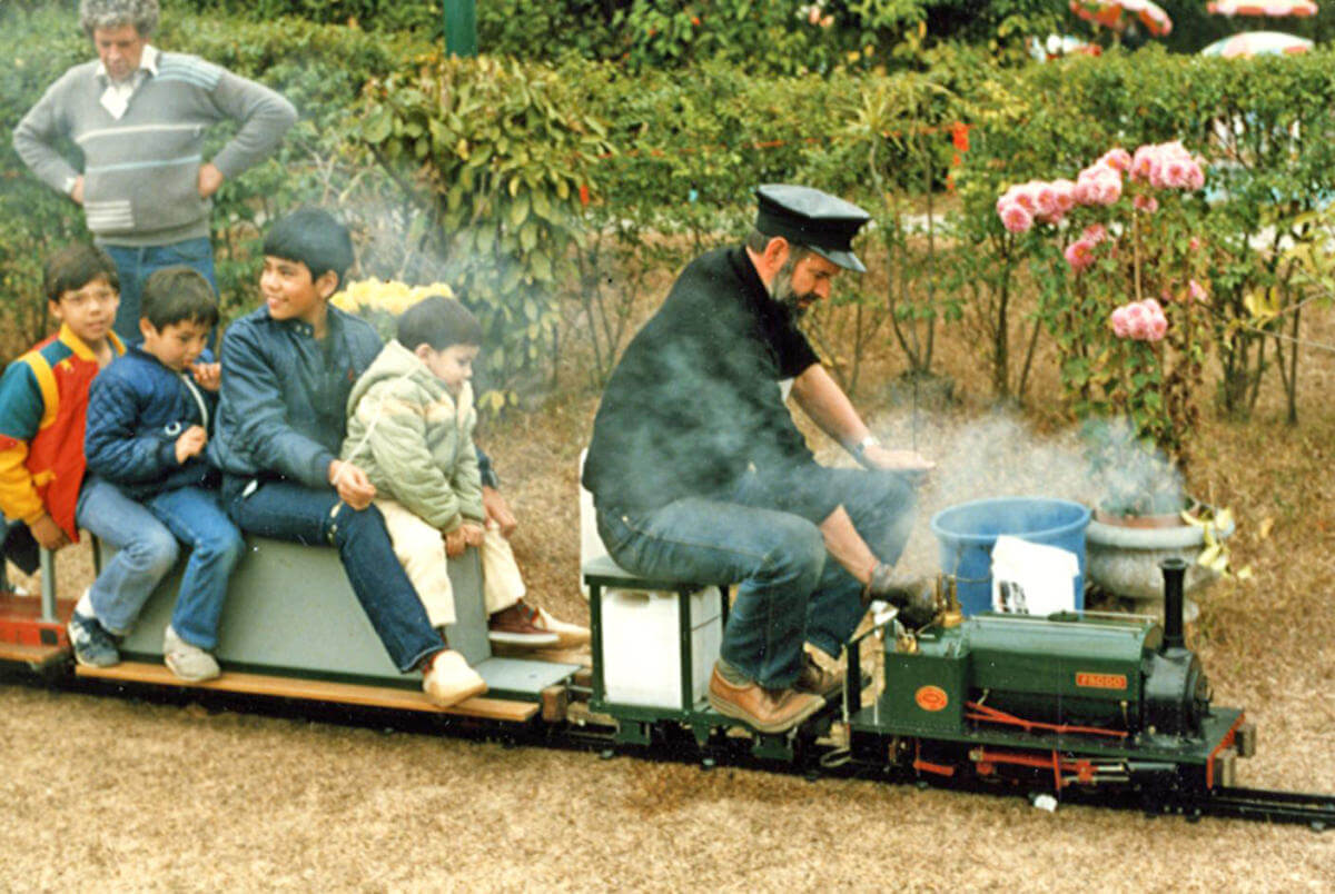 Miniature Railways HKSMEE-exhibition at USRC-steam locomotive FRODO-coal fired-entirely built in HK
