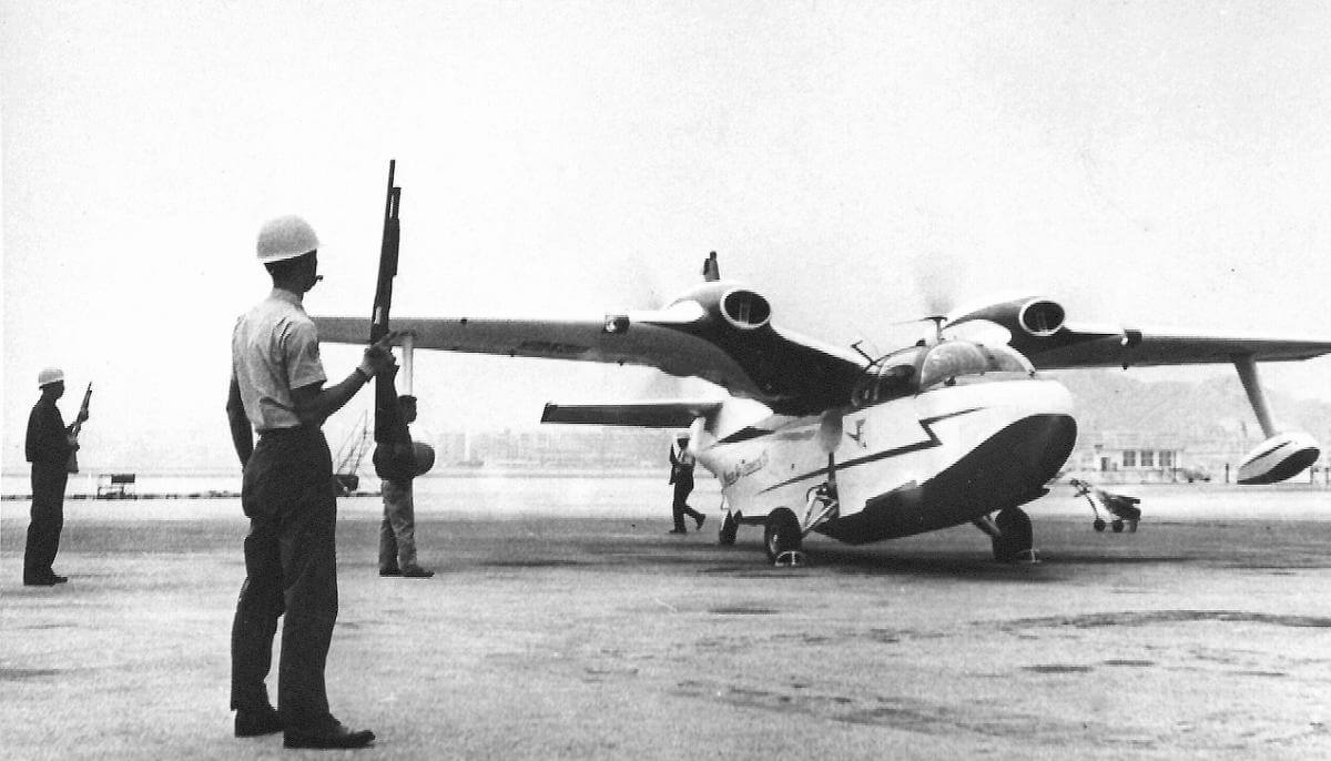 MATCO Piaggio and Gold Run guards-Kai Tak